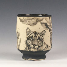 Load image into Gallery viewer, 118. Painted Yunomi, Critters Asking to Stay

