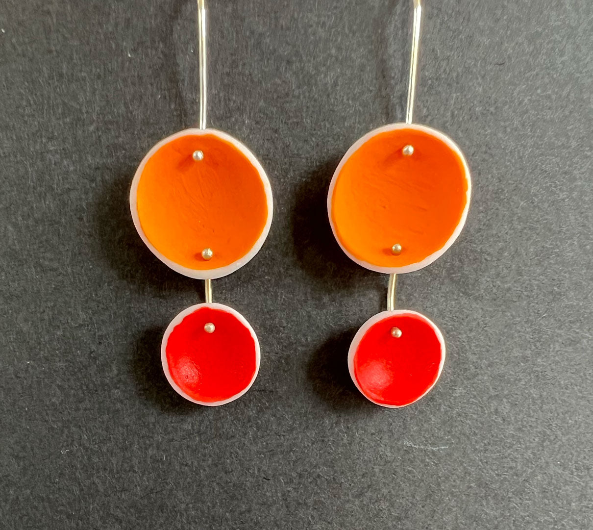 119. Orange Red Dangle Earring