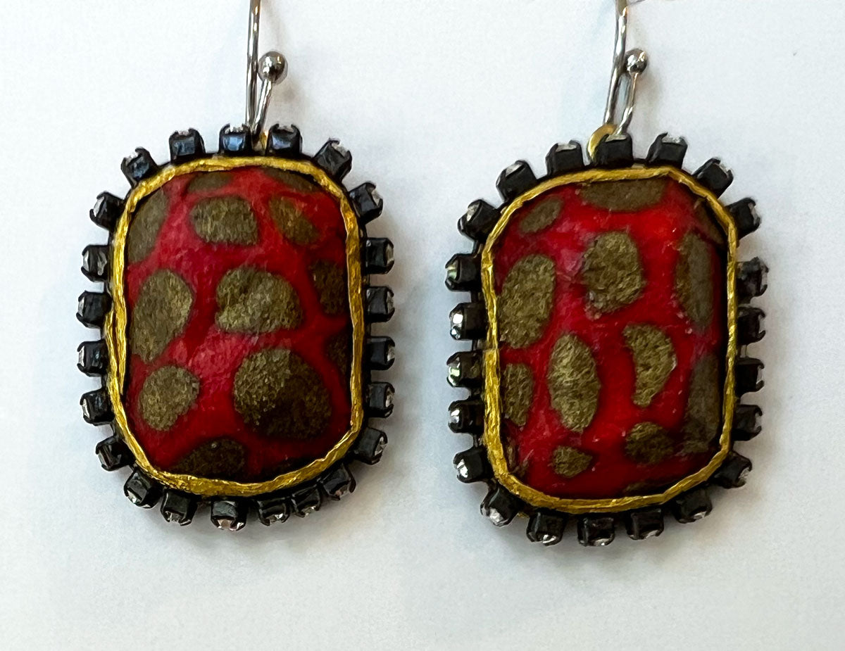 122. Animal Octagon Red Earring