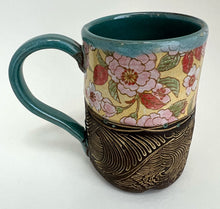 Load image into Gallery viewer, 162. Gold Flowers Mug
