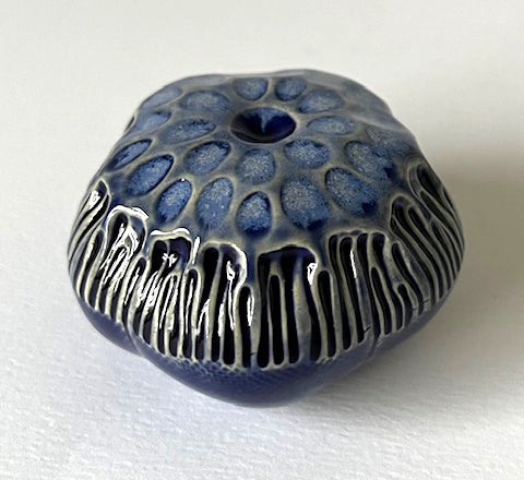 25-72  Blue Anemone Bloom Wall Pod