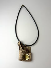 Load image into Gallery viewer, 312. High Heel Shoe
