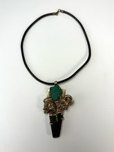 Load image into Gallery viewer, 320. Good Kisses Evil
