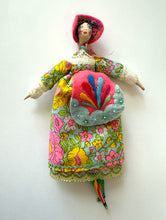 Load image into Gallery viewer, 55. Rainbow Betty Vibrant
