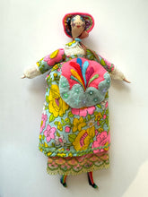 Load image into Gallery viewer, 61. Rainbow Betty Vibrant
