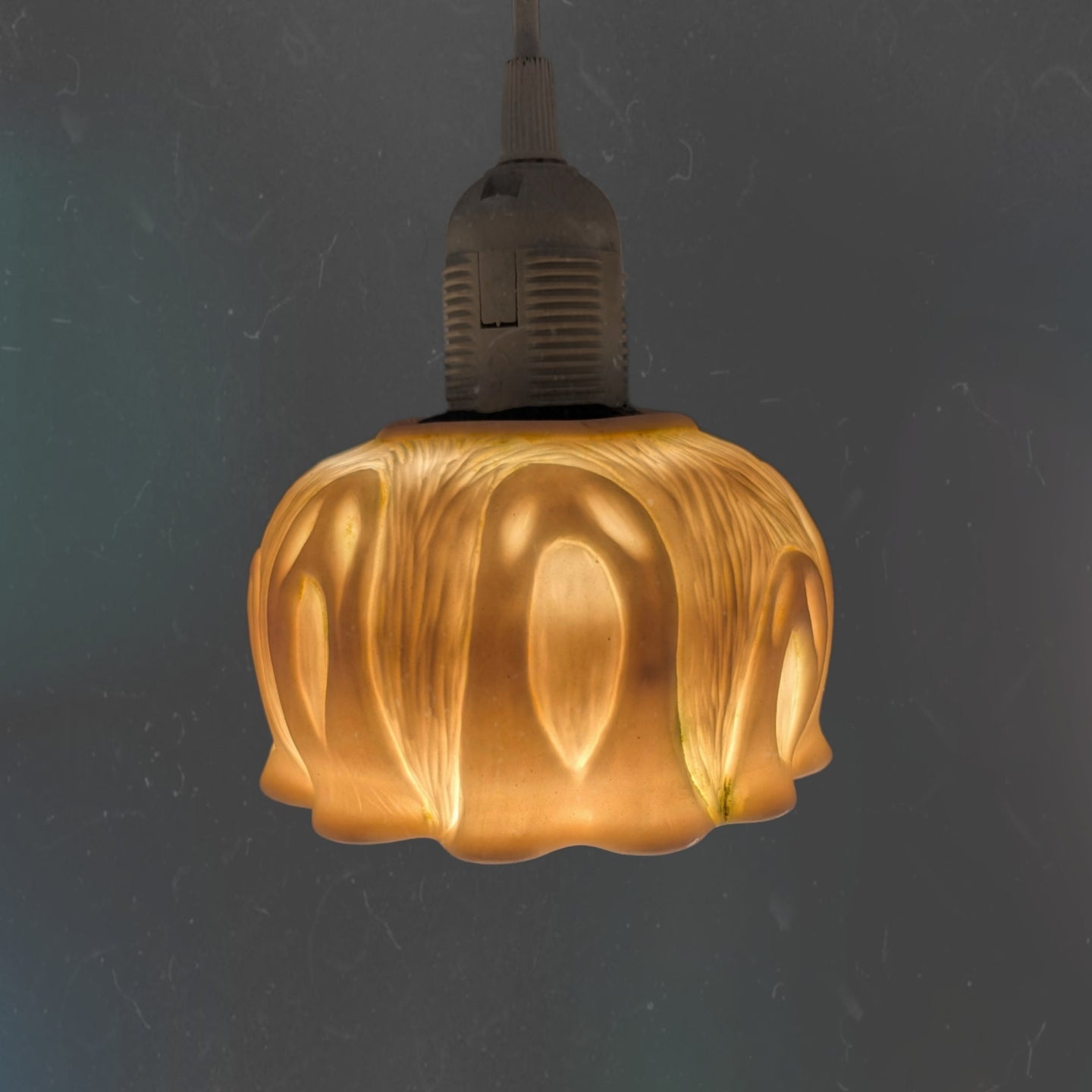 6. Pendant Light B