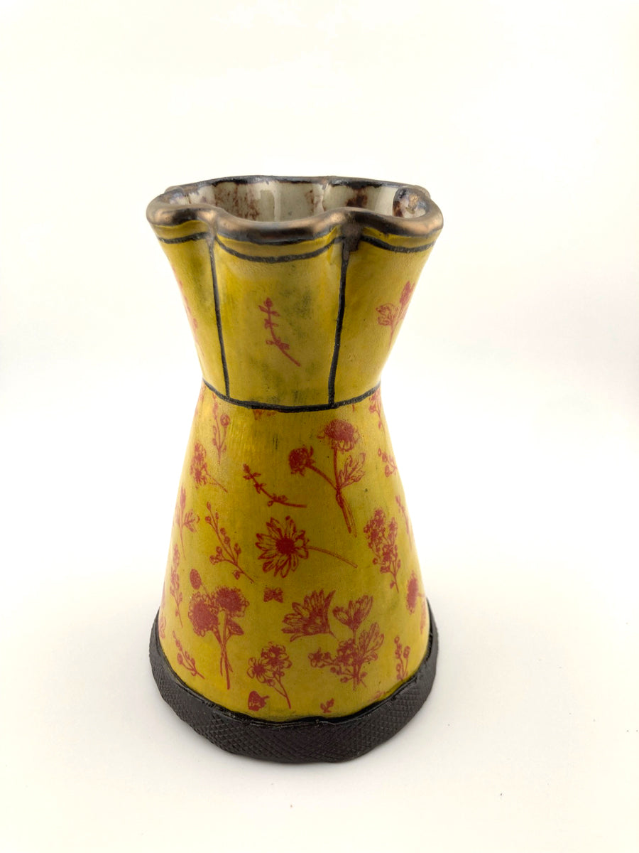 76. Bud Vase B1 (yellow w/ red flowers)