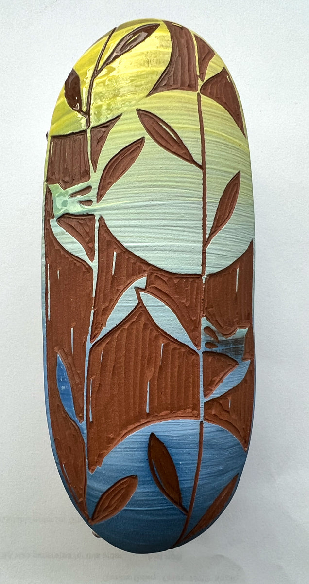 97. Wall Hanging Flower Vase