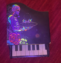 Load image into Gallery viewer, 102. Piano de Media Cola del Dia de Los Muertos
