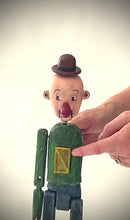 Load and play video in Gallery viewer, 34. Numskull Jr.
