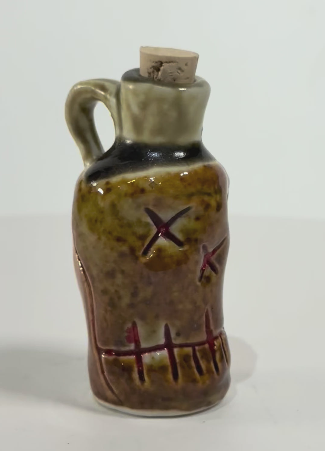 46.WeEmoJug