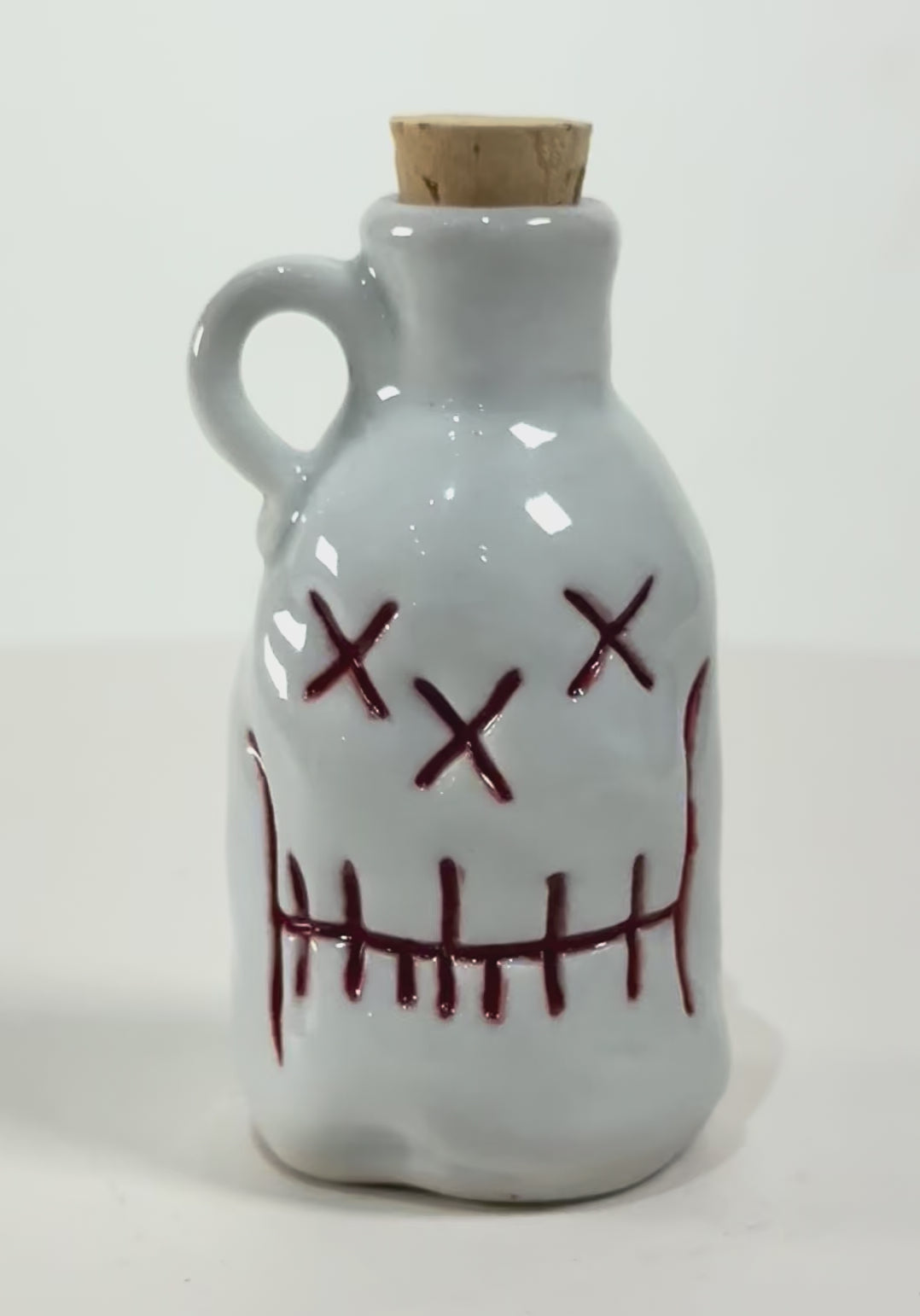 42. WeEmoJug