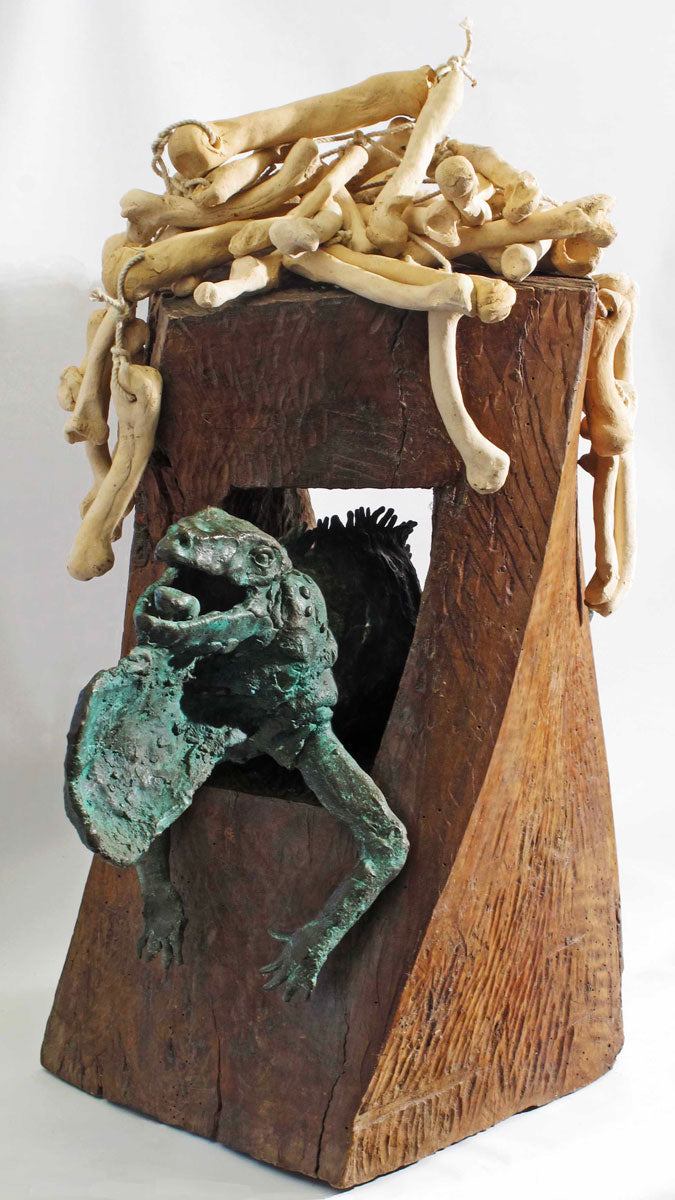 B030. Lizard in Wood Block