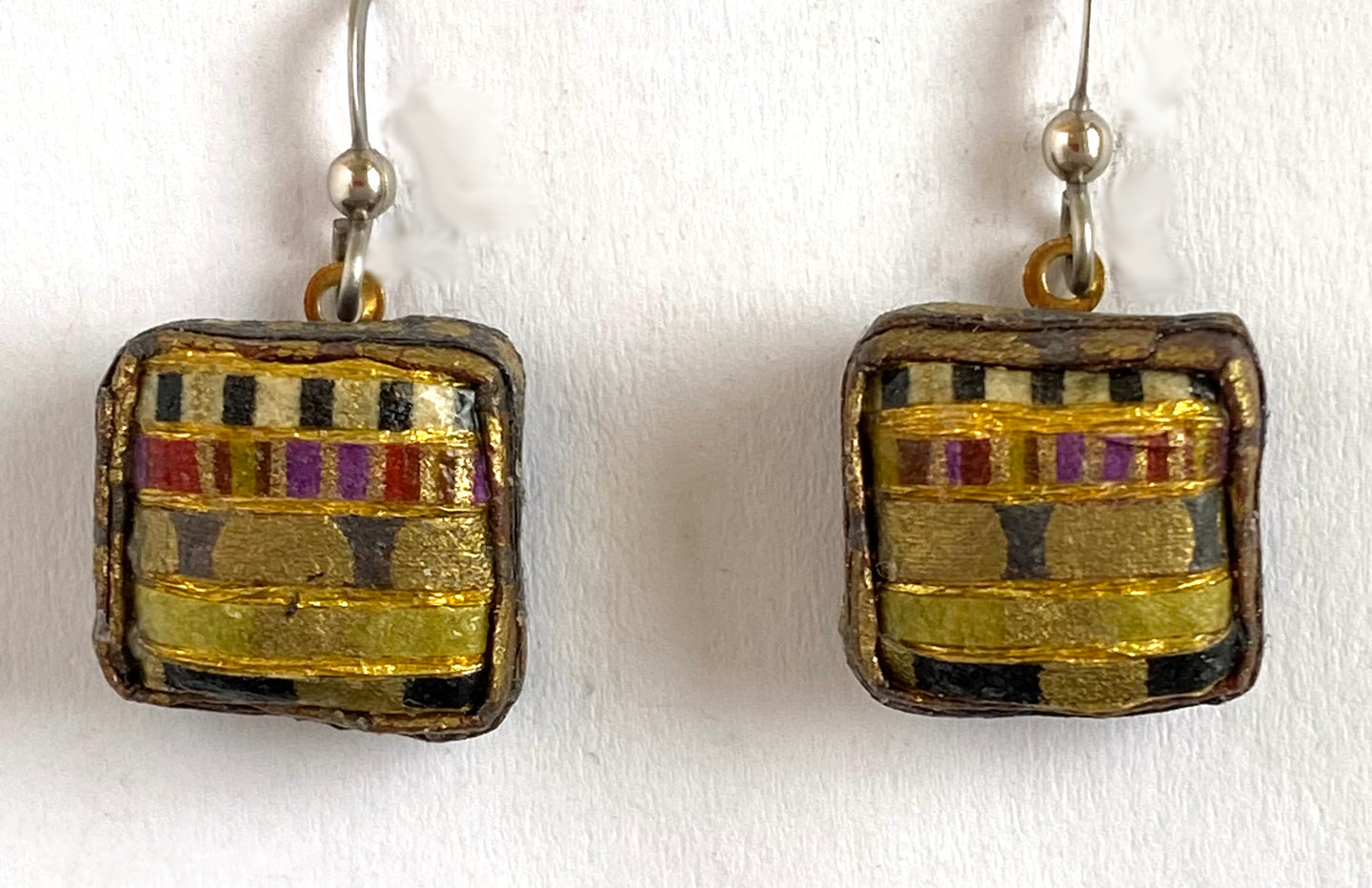 63. Square Earring: Klimt