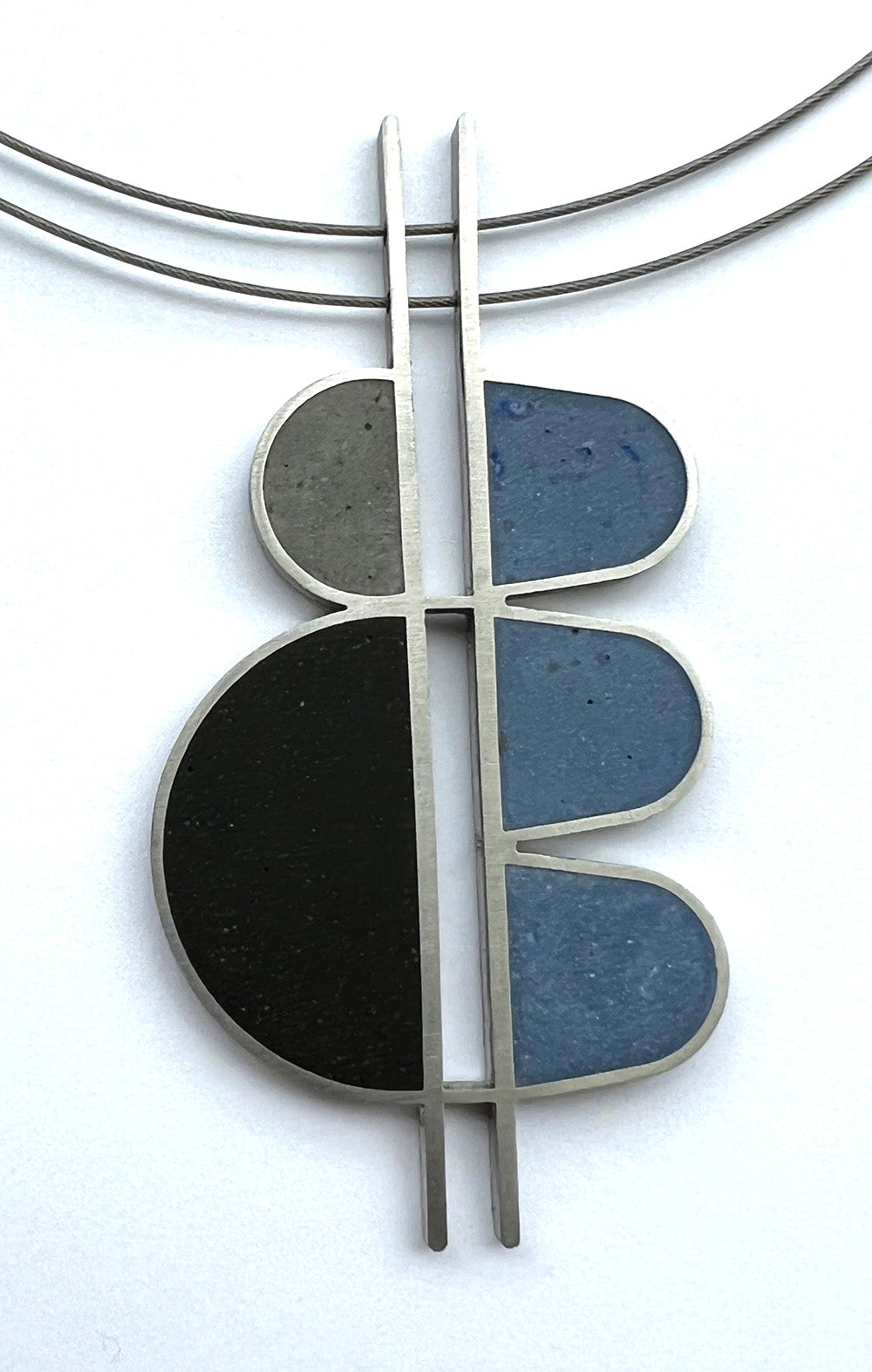 81. Bass Clef - Large (N333)